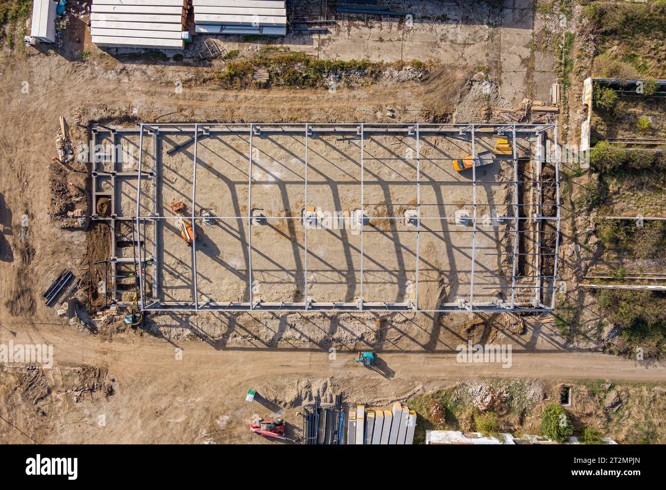 Edificio industriale su struttura in acciaio di scartamento leggero, vista aerea Foto Stock