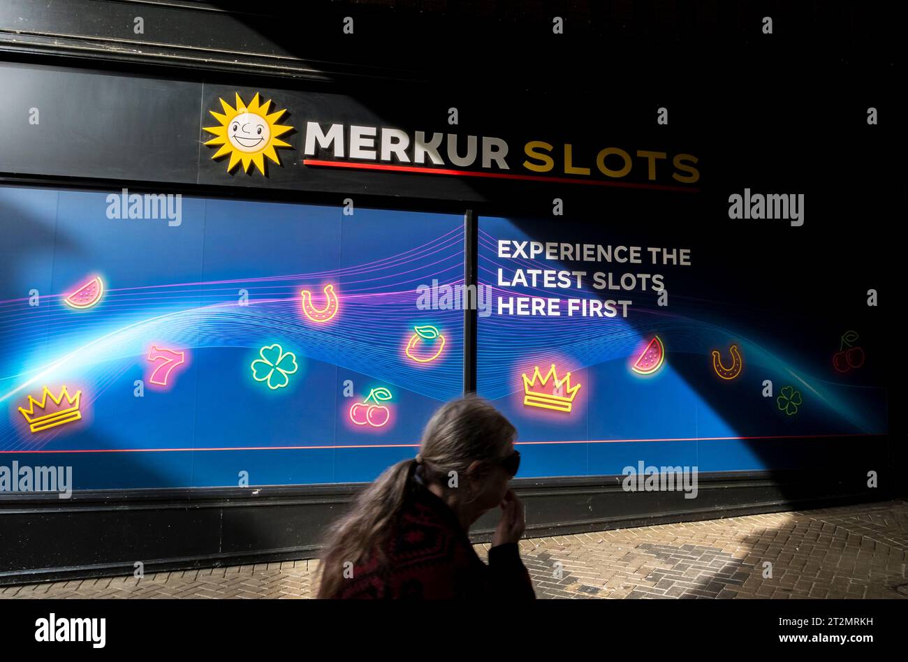 Stabilimento di macchine da gioco Merkur Slots, Stonebow Centre, Saltergate, Lincoln City, Lincolnshire, Inghilterra, Regno Unito Foto Stock