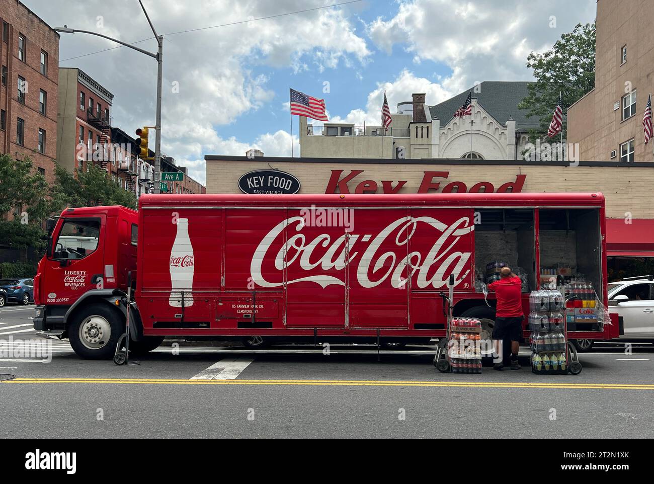 Camion per consegne Coca Cola a Houston Street, Lower East Side, Manhattan. Foto Stock