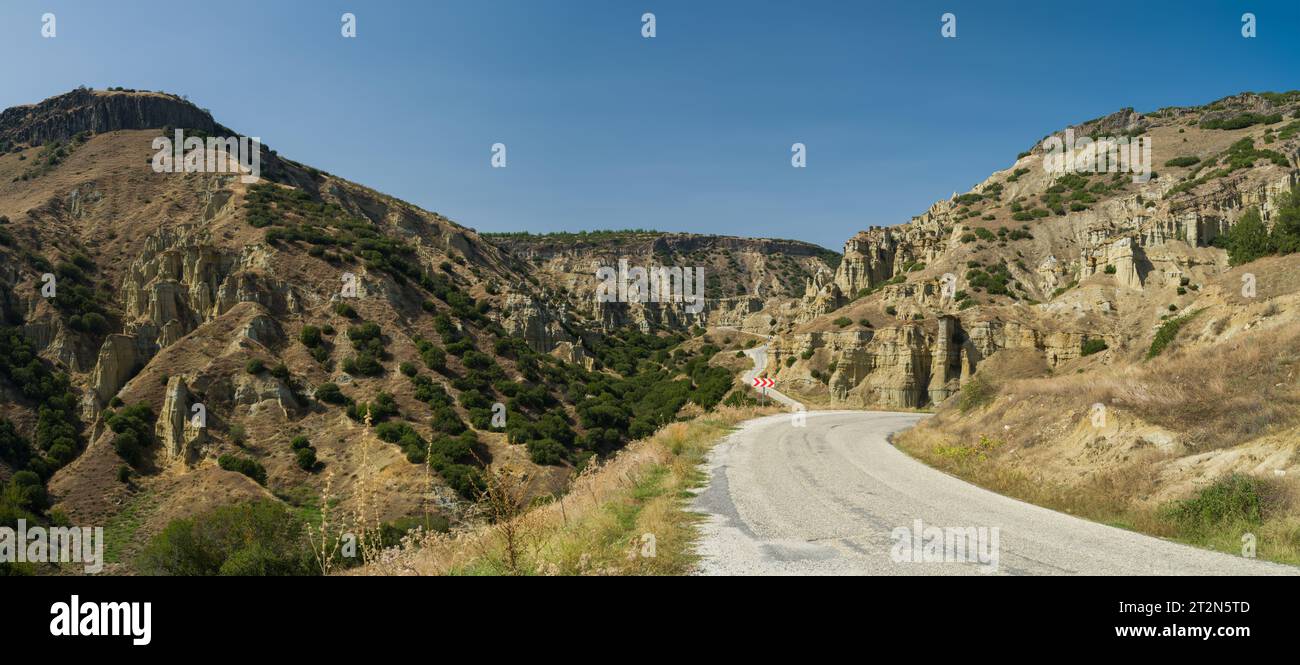 Kula Fairy Chimneys. geoparco mondiale dell'UNESCO. Il primo e unico geoparco della Turchia. Manisa, Turchia Foto Stock