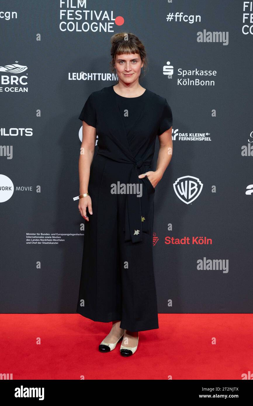 Morgane FERRU, Schauspielerin, Ritratto, Porträt, Ritratto, Angeschnittenes Einzelbild, Einzelmotiv, Roter Teppich, Red Carpet Show, Ankunft, arrivo, Fotocall fuer den Film HAUS AUS GLAS auf dem Film Festival Colonia 2023 a Koeln, 20.10.2023. *** Morgane FERRU, attrice, ritratto, ritratto, immagine singola ritagliata, soggetto singolo, red carpet, spettacolo red carpet, arrivo, arrivo, foto per il film HOUSE OF GLASS al Film Festival Cologne 2023 di Colonia, 20 10 2023 crediti: Imago/Alamy Live News Foto Stock