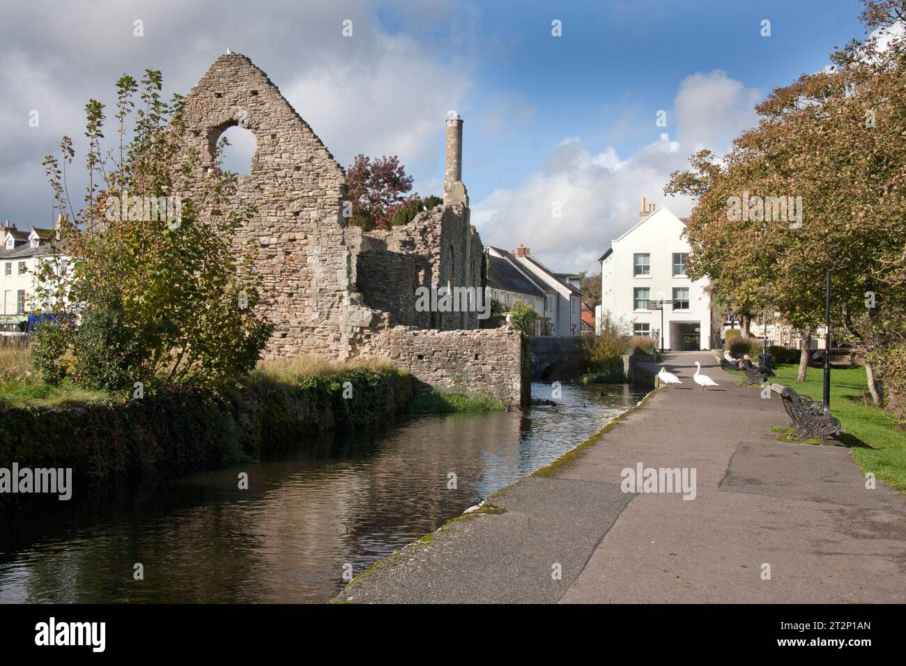 Christchurch Castle e Norman House Ruin, River Stour, Dorset, Inghilterra Foto Stock