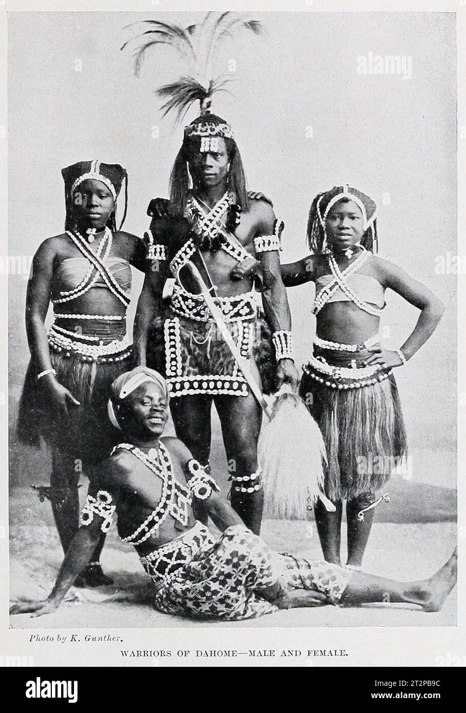 Guerrieri uomini e donne di Dahomey Foto Stock