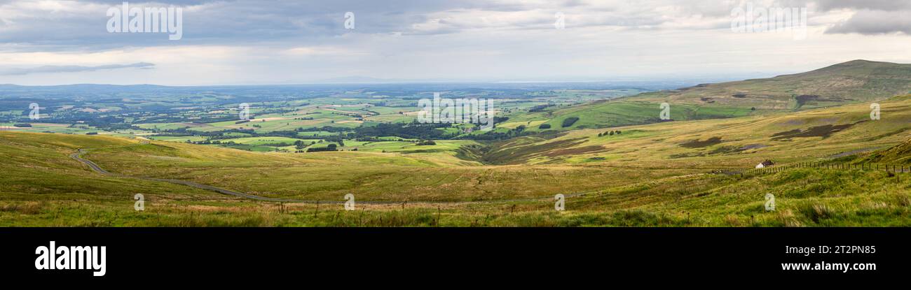 Vista panoramica della North Pennines area of Outstanding Natural Beauty (AONB), Northumberland, Regno Unito Foto Stock