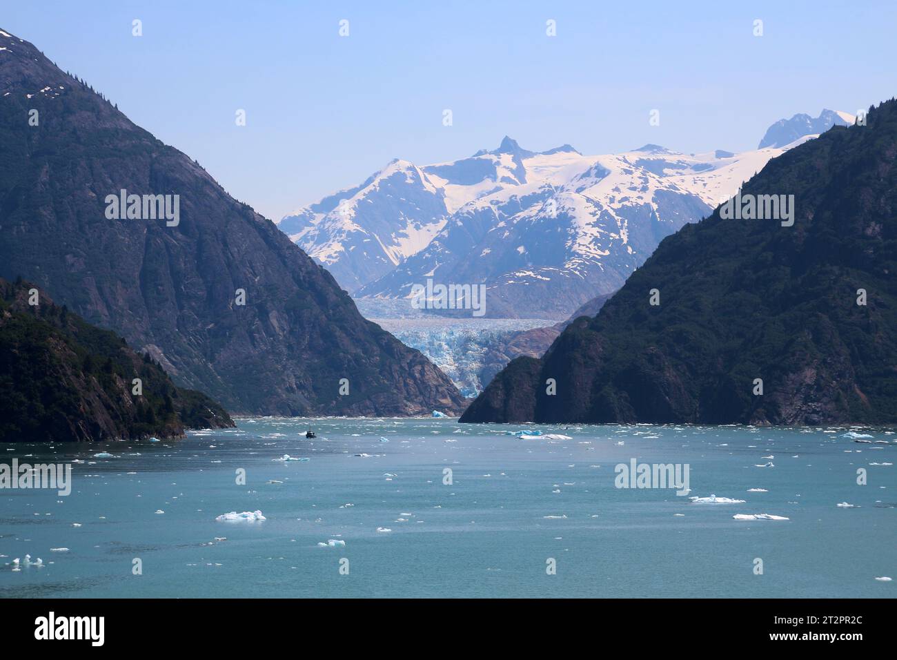 Alaska, ghiacciaio di Dawes nel braccio di Endicott nelle catene montuose di confine dell'Alaska, Stati Uniti Foto Stock