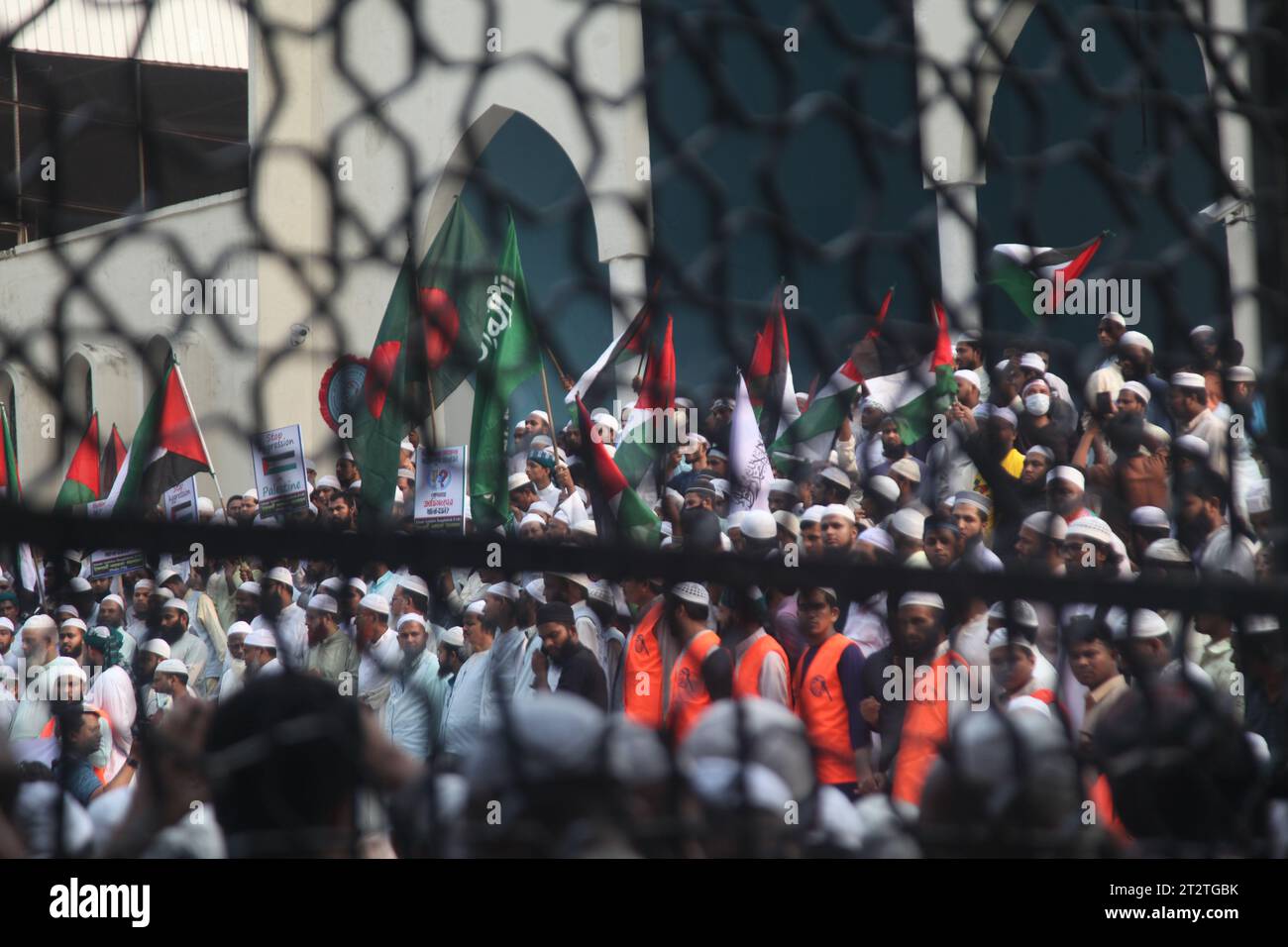 Dhaka Bangladesh 10 ottobre 2023, il movimento islamico ha tenuto manifestazioni e marce contro l'occupazione illegale israeliana della Palestina. Nazmul isla Foto Stock