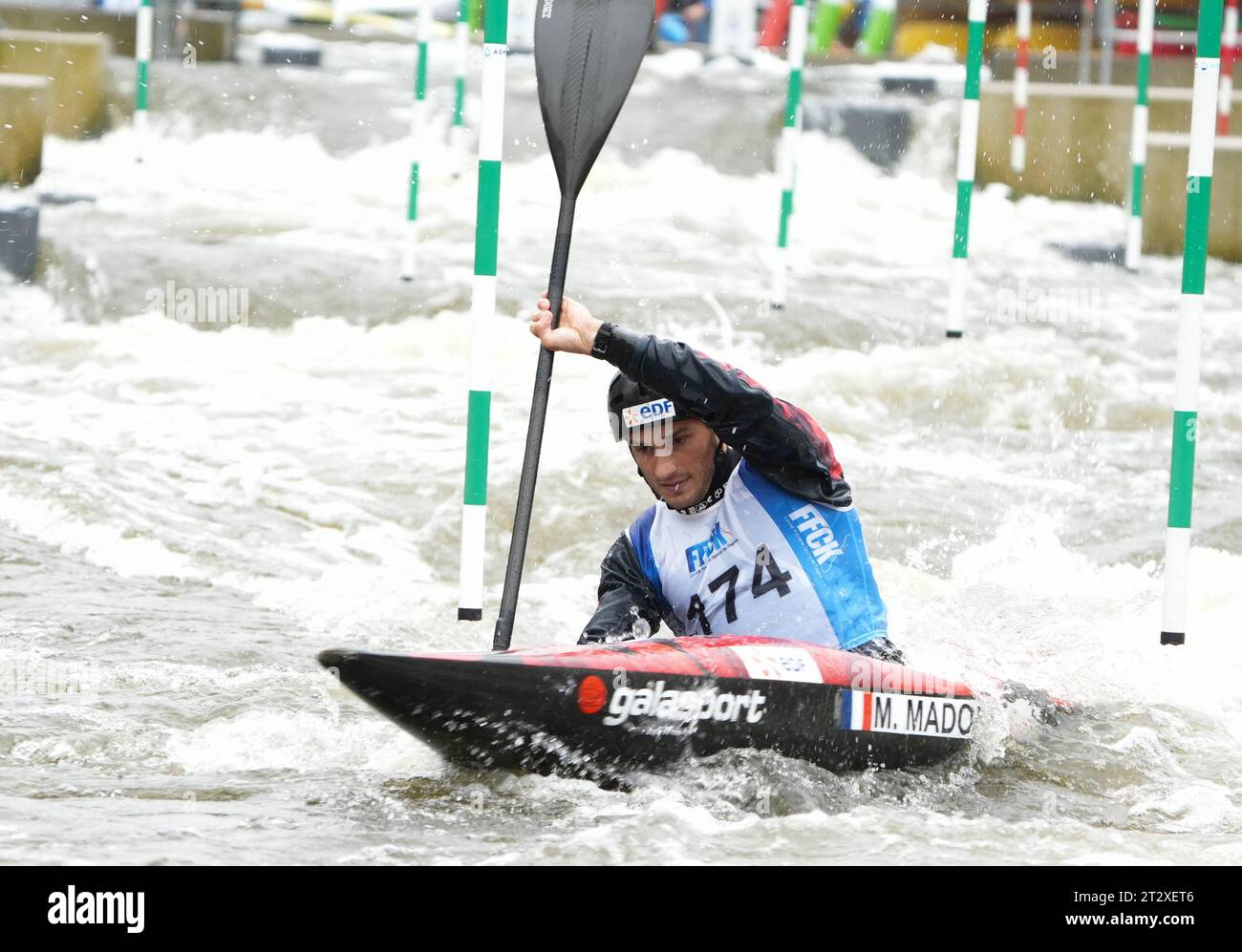 Mathieu Biazizzo 2° Championnat de France C1 Men durante i campionati francesi Slalom e kayak Cross, evento canoa il 21 ottobre 2023 allo Stade d'eaux vives di Cesson-Sevigne, Francia. Foto Laurent Lairys/ABACAPRESS.COM credito: Abaca Press/Alamy Live News Foto Stock