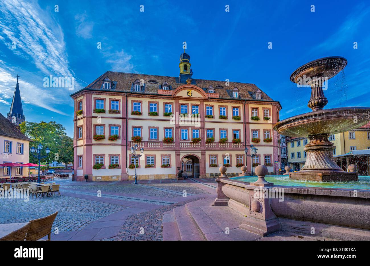Municipio, Piazza del mercato, Neustadt an der Weinstraße, Palatinato, Renania-Palatinato, Germania, Europa Foto Stock
