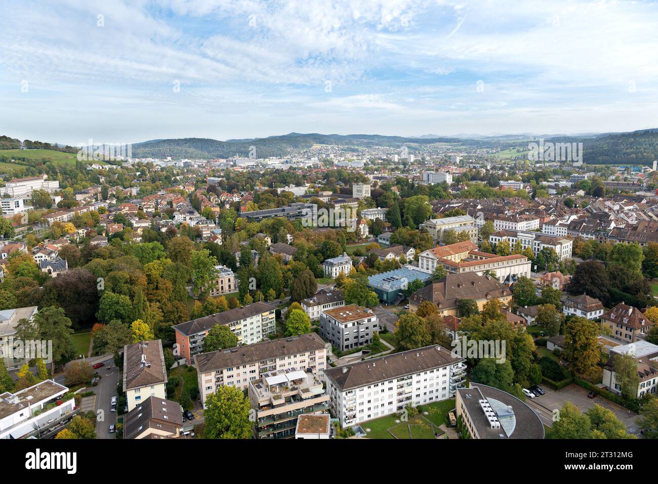 Ammira il paesaggio urbano di Winterthur (Svizzera), il centro storico e i quartieri Oberwinterthur e ammira Foto Stock