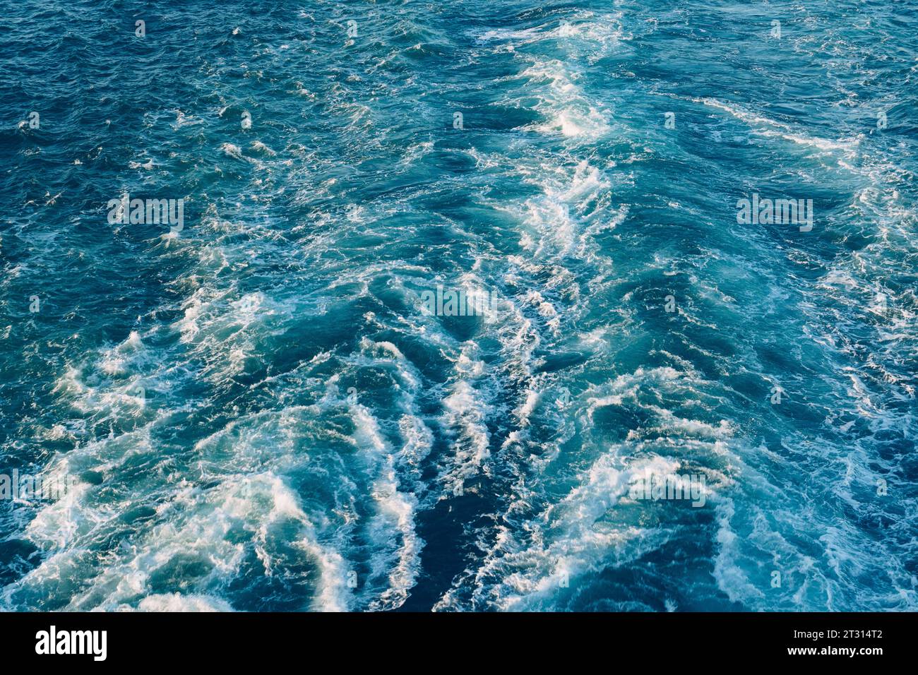 Vista dalla nave da crociera sul Mar Mediterraneo in Italia Foto Stock
