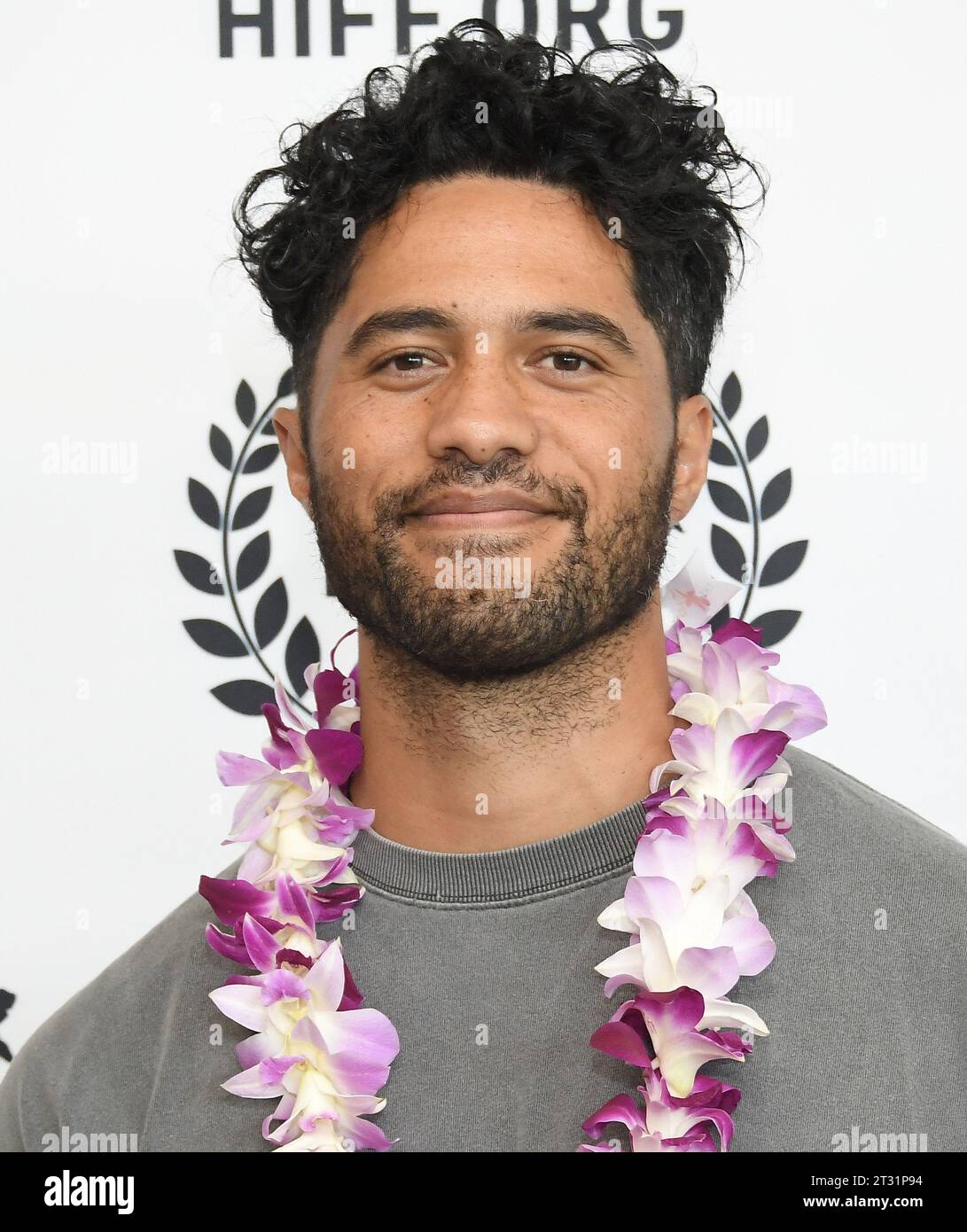 Los Angeles, USA. 21 ottobre 2023. Alex Tarrant al 43° Annual Hawaii International Film Festival - PASIFIKA RUOLI: IN CONVERSATION WITH CLIFF CURTIS tenutosi presso l'ACM Student Production Center presso l'Università di Hawai'i-West o'ahu a Kapolei, HI sabato 21 ottobre 2023. (Foto di Sthanlee B. Mirador/Sipa USA) credito: SIPA USA/Alamy Live News Foto Stock