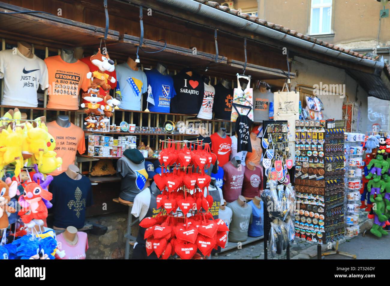 Esposizione ambulante di souvenir Foto Stock