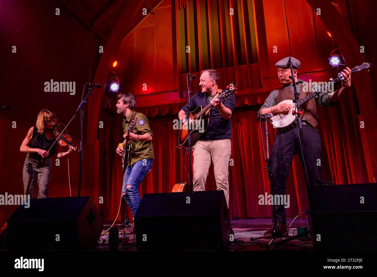 The Fugitives, gruppo musicale folk-roots acustico, Rogue Folk Club, Vancouver, British Columbia, Canada Foto Stock