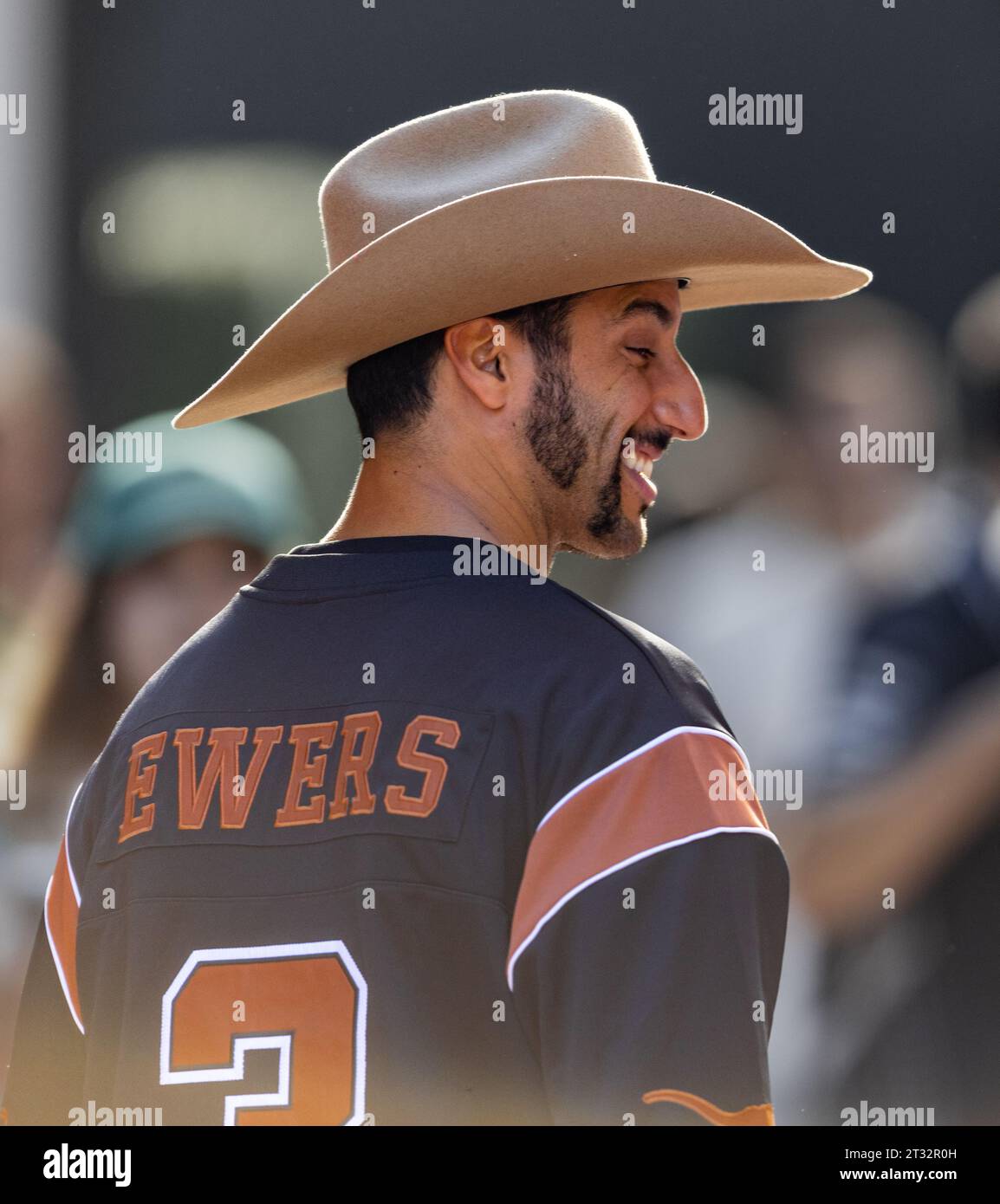 Austin, Texas - 22 ottobre 2023: Daniel Ricciardo, pilota della 3 scuderia Alphatauri F1, gareggia nel Gran Premio degli Stati Uniti di Lenovo sul circuito delle Americhe. Crediti: Nick Paruch / Alamy Live News Foto Stock