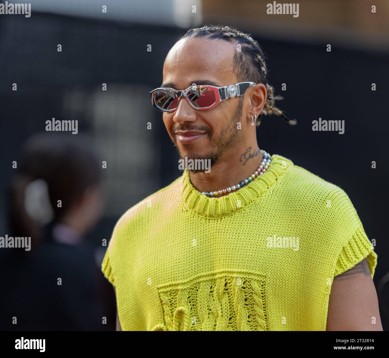 Austin, Texas - 22 ottobre 2023: Lewis Hamilton, pilota della Mercedes AMG Petronas n. 44, gareggia nel Gran Premio degli Stati Uniti di Lenovo sul circuito delle Americhe. Crediti: Nick Paruch / Alamy Live News Foto Stock