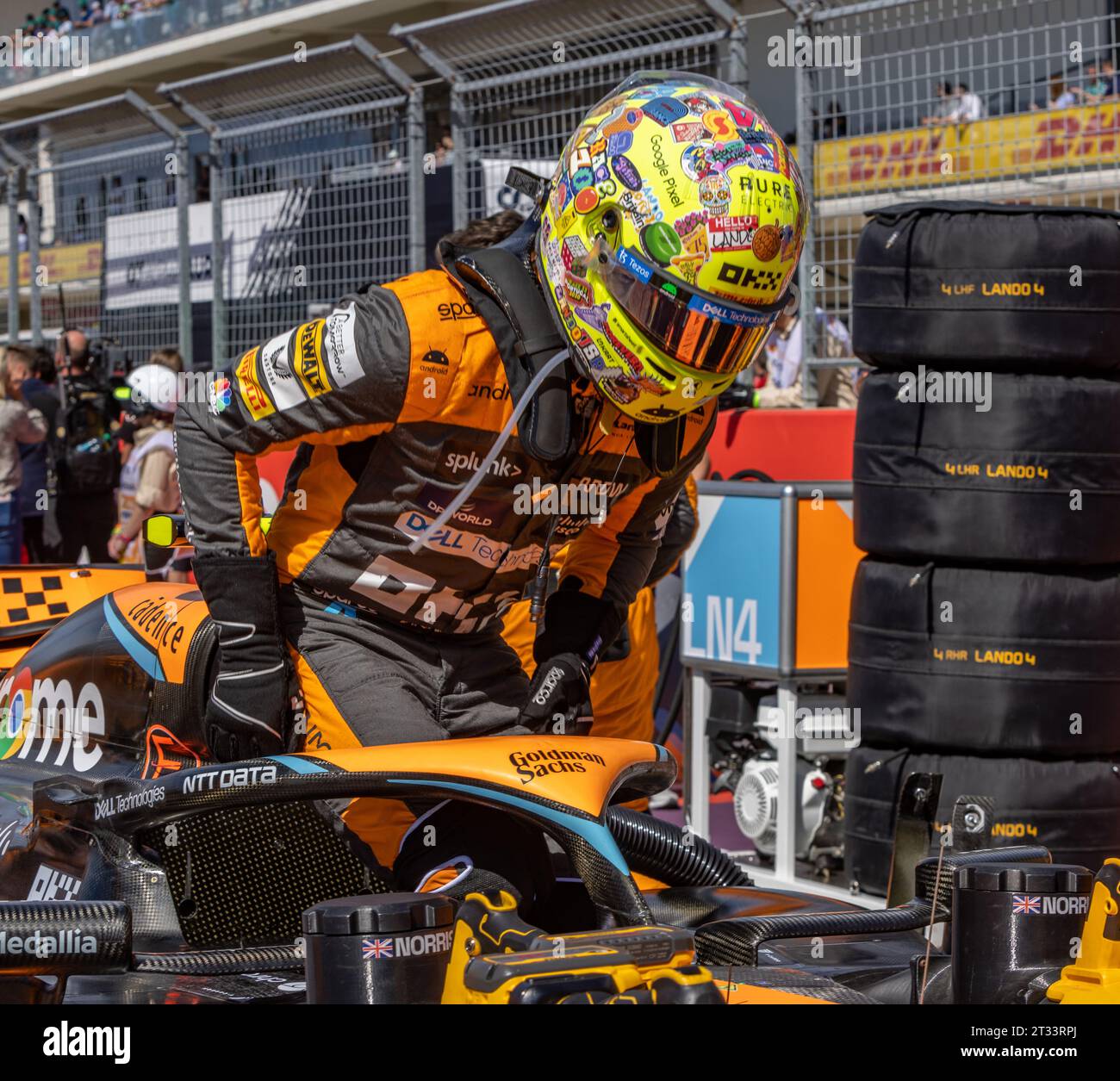 Austin, Texas - 22 ottobre 2023: Lando Norrris pilota della 4 McLaren F1, in gara nel Gran Premio degli Stati Uniti di Lenovo sul circuito delle Americhe. Crediti: Nick Paruch / Alamy Live News Foto Stock