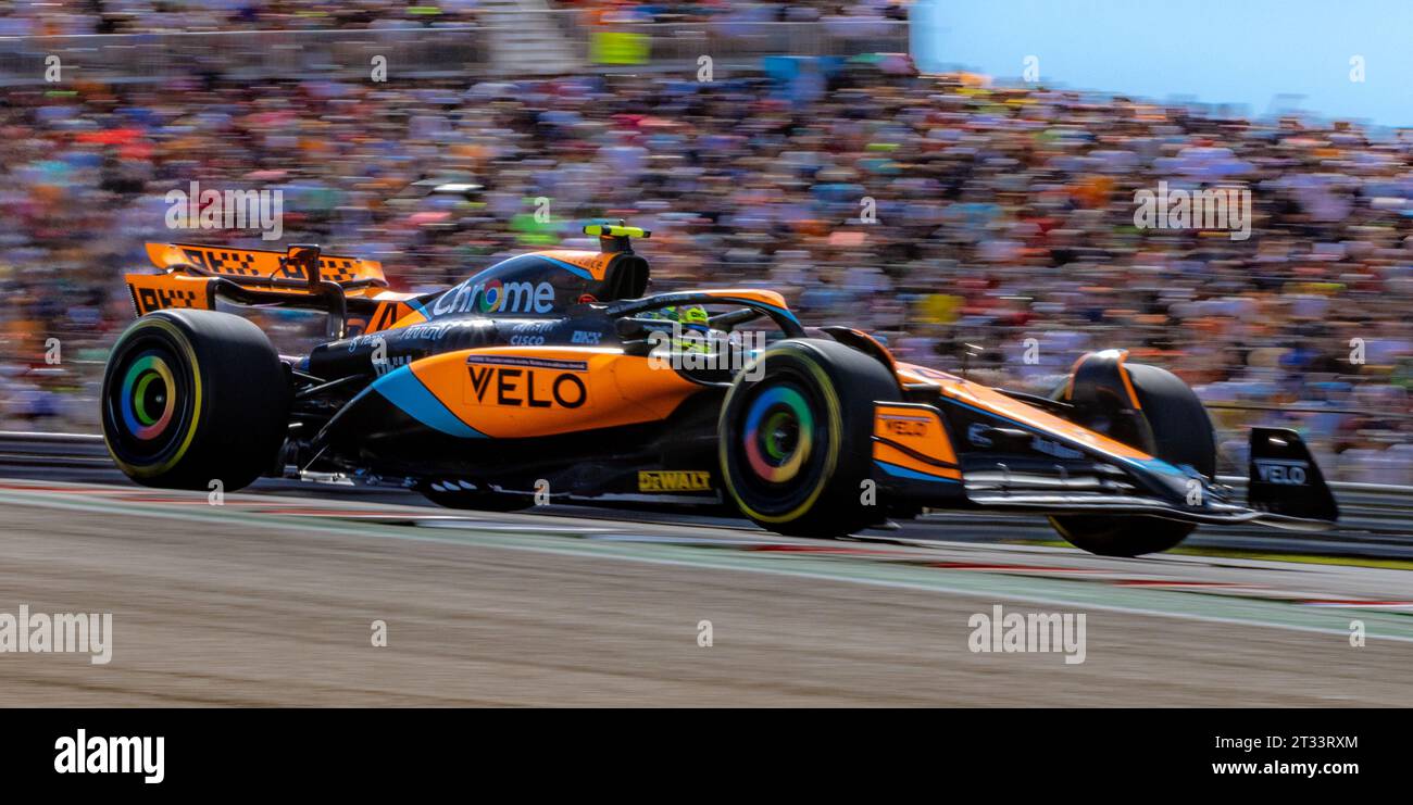 Austin, Texas - 22 ottobre 2023: Lando Norrris pilota della 4 McLaren F1, in gara nel Gran Premio degli Stati Uniti di Lenovo sul circuito delle Americhe. Crediti: Nick Paruch / Alamy Live News Foto Stock