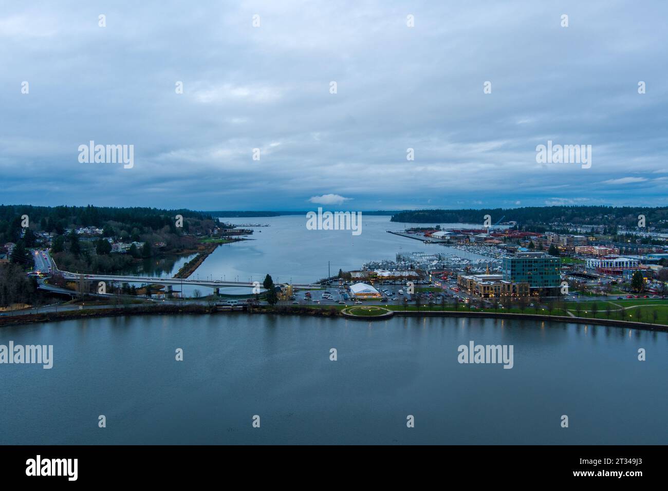 Olympia, Washington Waterfront al tramonto di dicembre Foto Stock