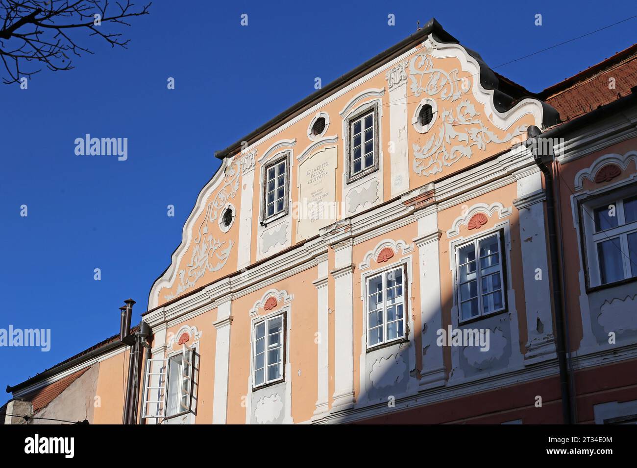 Casa Luxemburg hotel (lato Piața Huet), Sibiu, Contea di Sibiu, Transilvania, Romania, Europa Foto Stock