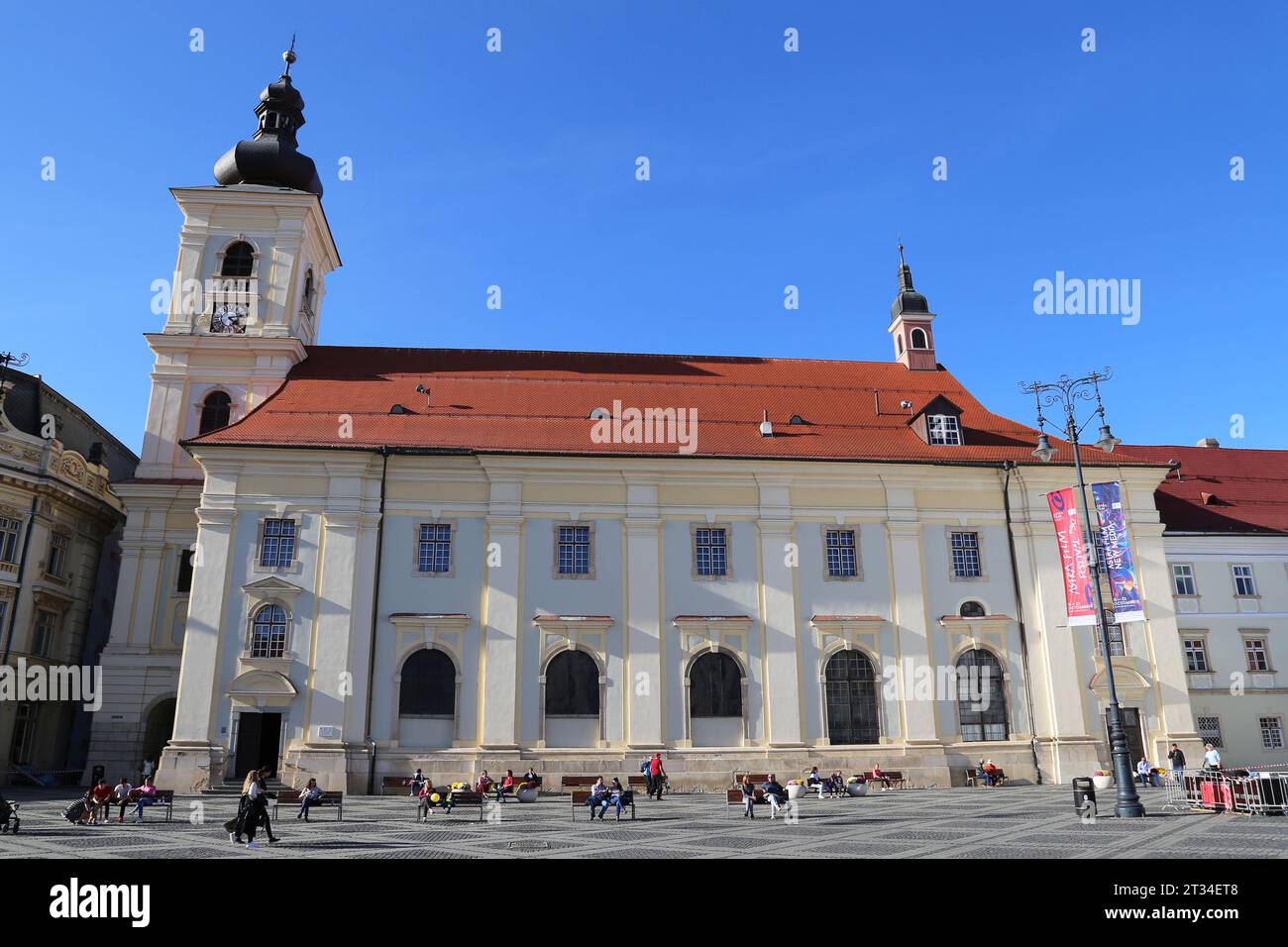 Biserica Romano Catolică Sfânta Treime (Chiesa cattolica della Santissima Trinità), Piața Mare, Sibiu, Contea di Sibiu, Transilvania, Romania, Europa Foto Stock