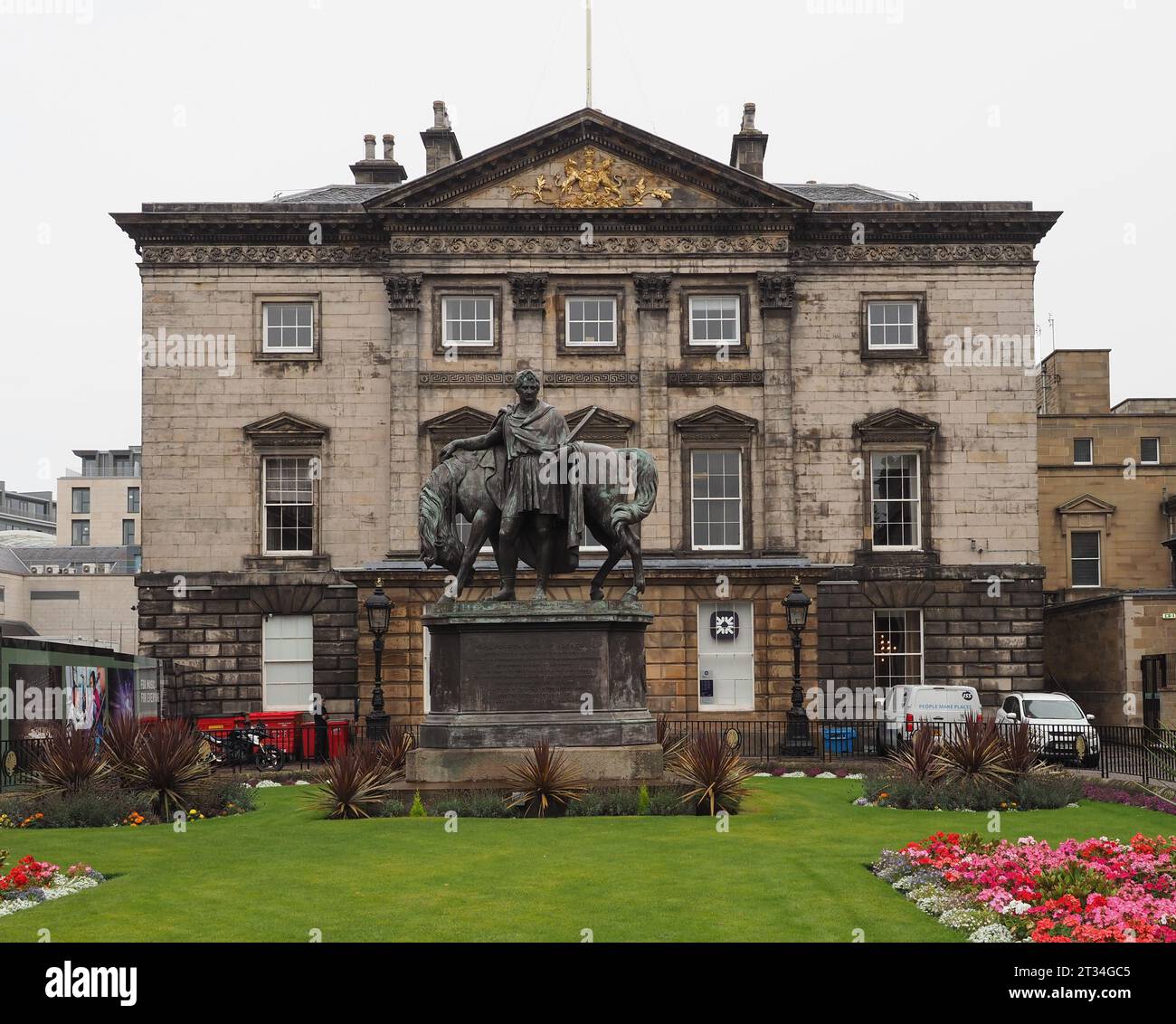 EDIMBURGO, Regno Unito - 15 SETTEMBRE 2023: Dundas House, sede legale della Royal Bank of Scotland Foto Stock