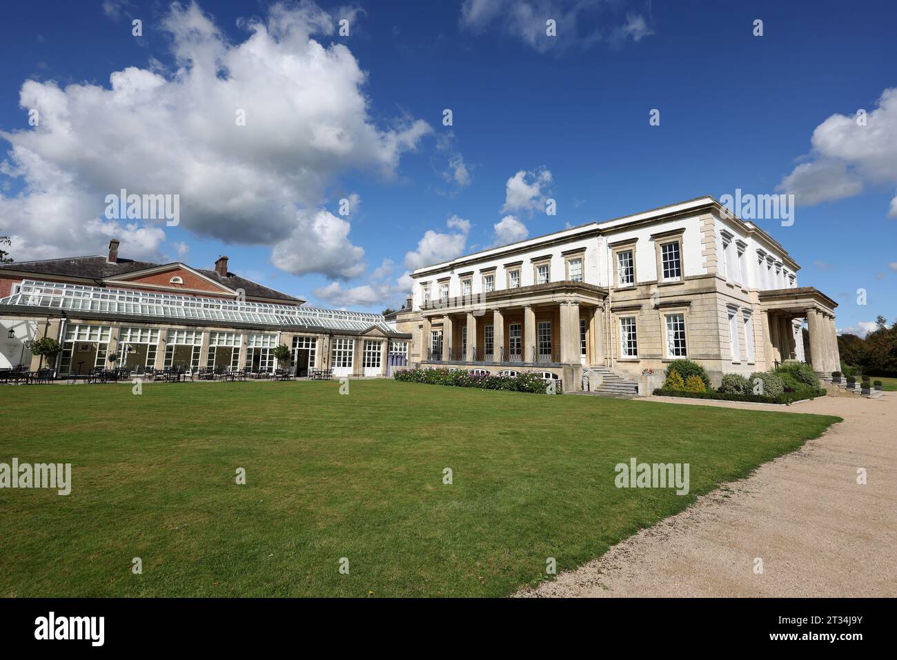 Vista generale del Buxted Park Hotel a Uckfield, East Sussex, Regno Unito. Foto Stock