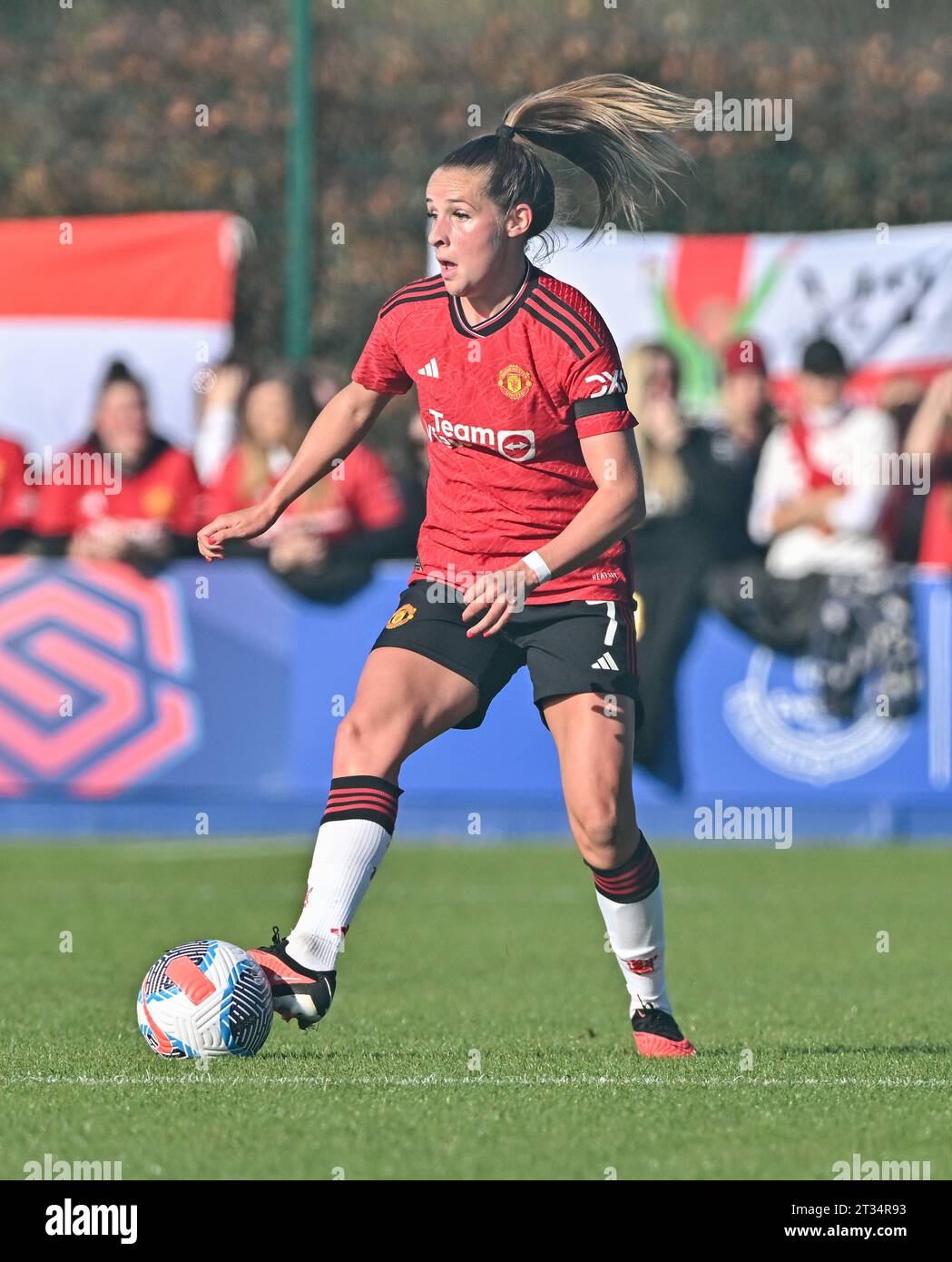 Walton Hall Park, Liverpool, Merseyside, Inghilterra. 22 ottobre 2023. Ella Toone #7 del Manchester United Women on the ball, durante l'Everton Women V Manchester United Women Football Club al Walton Hall Park, nella Barclays Women's Super League/Women's Super League. (Immagine di credito: ©Cody Froggatt/Alamy Live News) Foto Stock