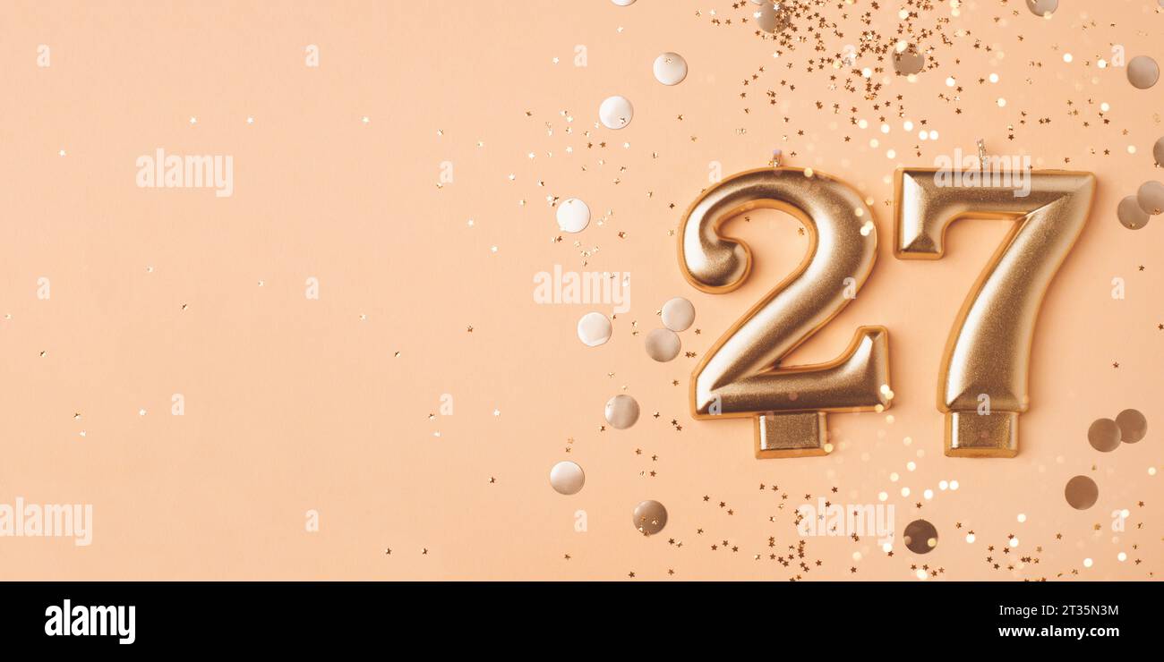 27 anni di celebrazione. Banner di saluto. Foto Stock