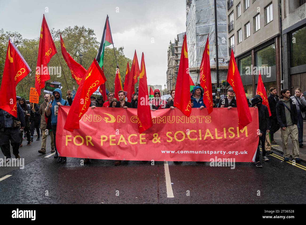 Partito comunista per la pace e il socialismo, protesta pro-palestinese nel centro di Londra il 21/10/2023, Inghilterra, Regno Unito Foto Stock