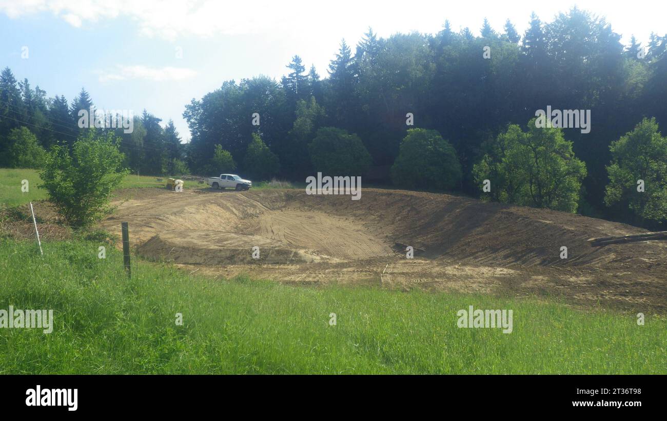 Costruzione di laghetti per la progettazione di giardini acquatici stagno e paesaggio naturale credito: Imago/Alamy Live News Foto Stock
