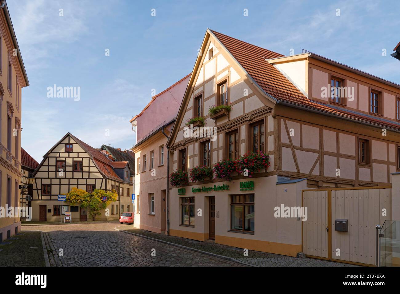 Case a graticcio nella Fischertrasse sulla Stadtinsel, la città vecchia della città anseatica di Havelberg nella regione di Altmark. Havelberg Foto Stock