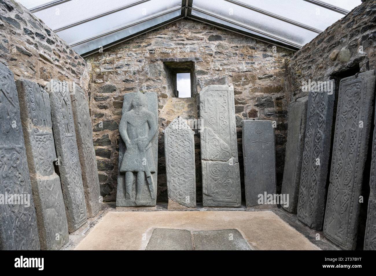 Kilmartin Stones, vecchie lapidi della chiesa parrocchiale, Kilmartin, Argyll and Bute, Scozia, Gran Bretagna Foto Stock