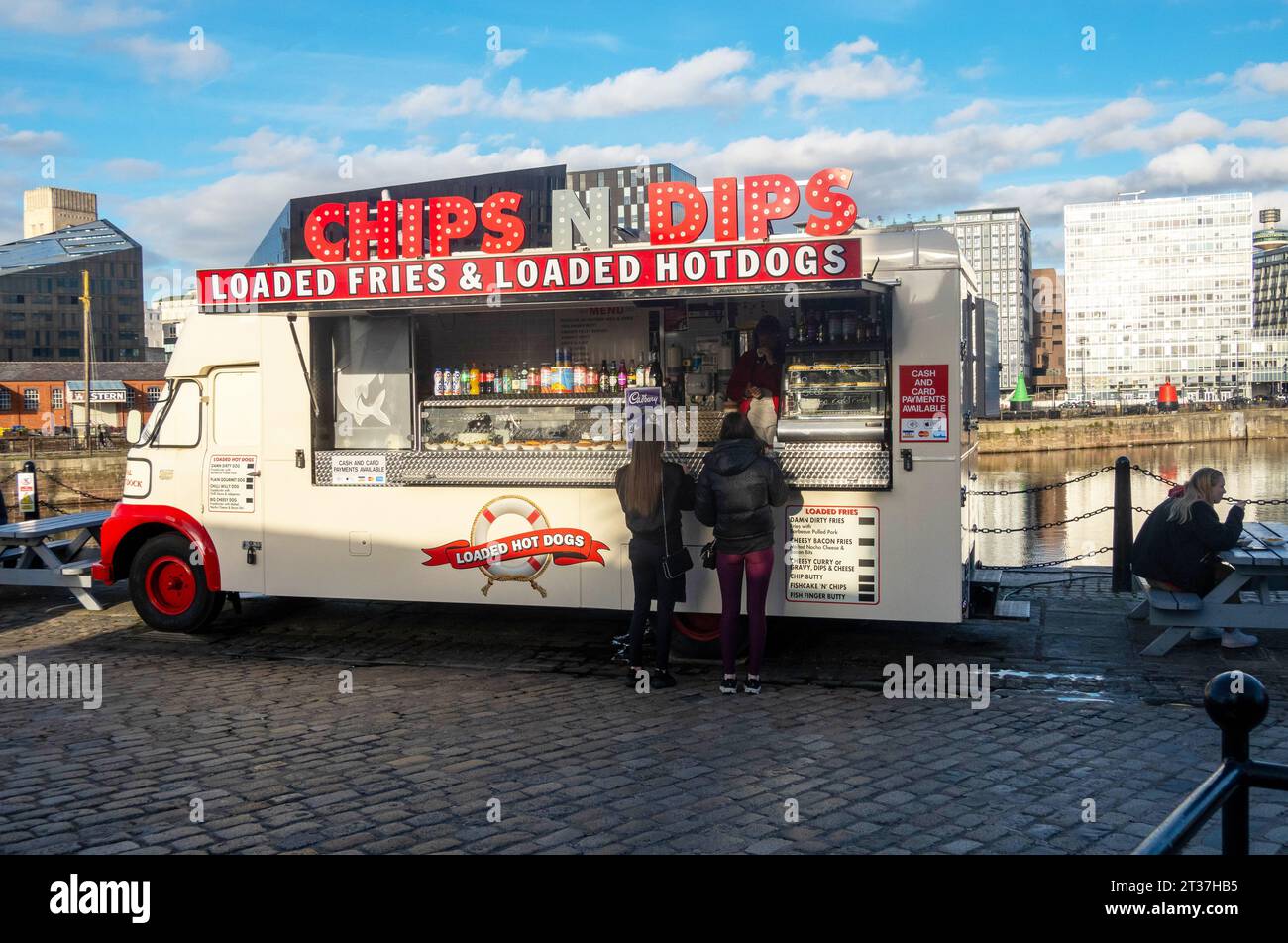 Chips N Dips food Truck a PierHead Liverpool Foto Stock