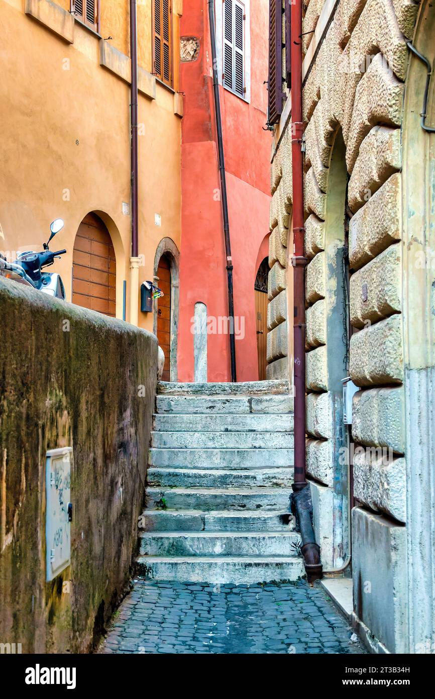 Vista del vicolo dell'Atleta nel Rione Trastevere, Roma Foto Stock