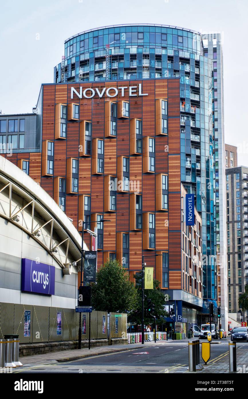 Novotel, Olympic Way, Wembley Park, Borough of Brent, Londra, Inghilterra, Regno Unito Foto Stock