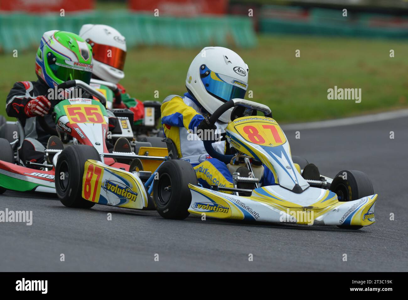 Il pilota Ferrari Academy e il collaudatore Haas F1 Oliver Bearman, guarda qui durante la sua carriera di Karting nel 2014 Foto Stock