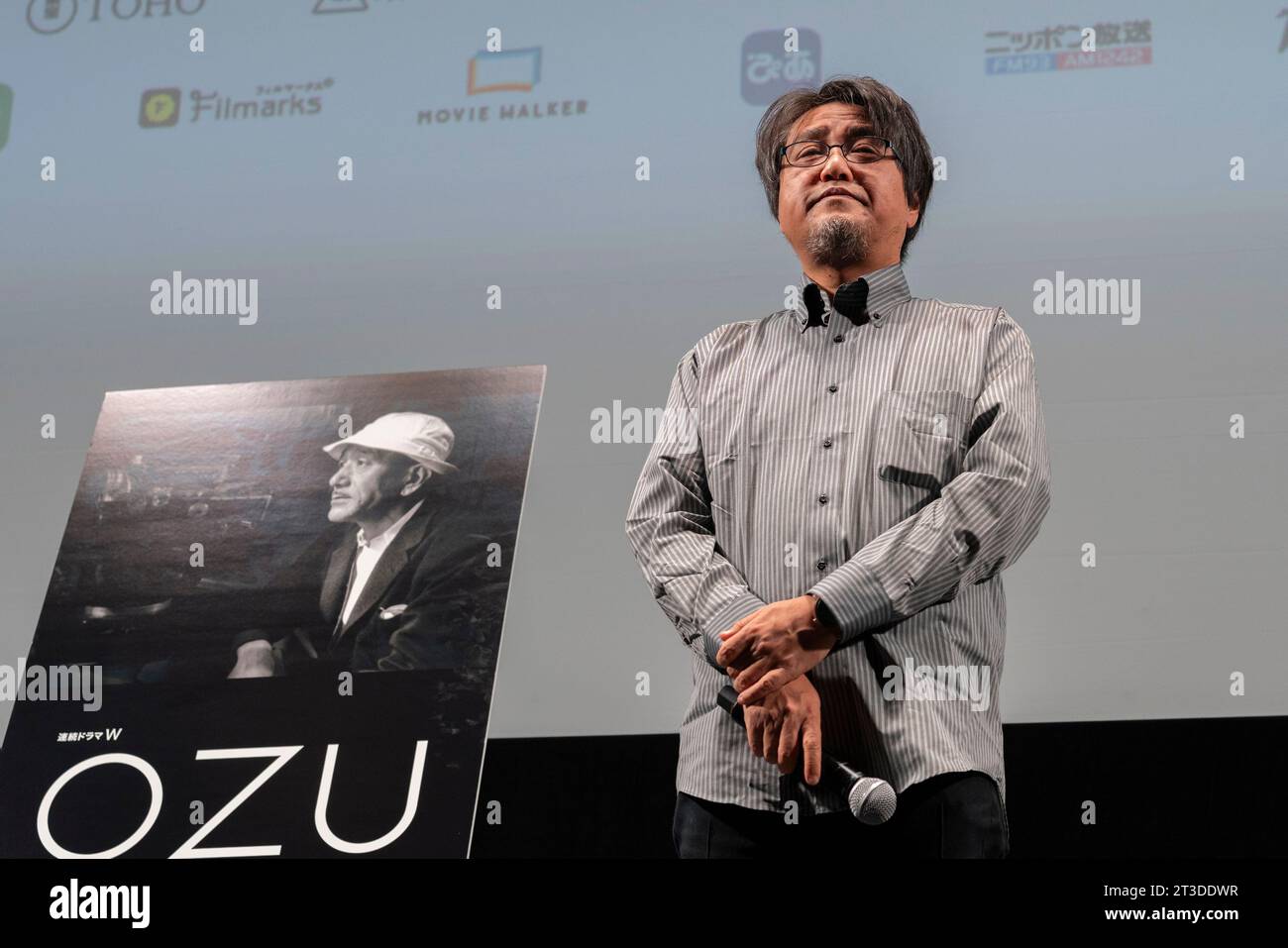 Tokyo, Giappone. 24 ottobre 2023. Regista Hideo Jojo, 24 ottobre 2023 - Tokyo International Film Festival 2023 : Ozu Episode 1 Passing Fancy/Episode 2 i was born, but. Saluto sul palco a Tokyo, Giappone. Crediti: Keiichi Miyashita/AFLO/Alamy Live News Foto Stock