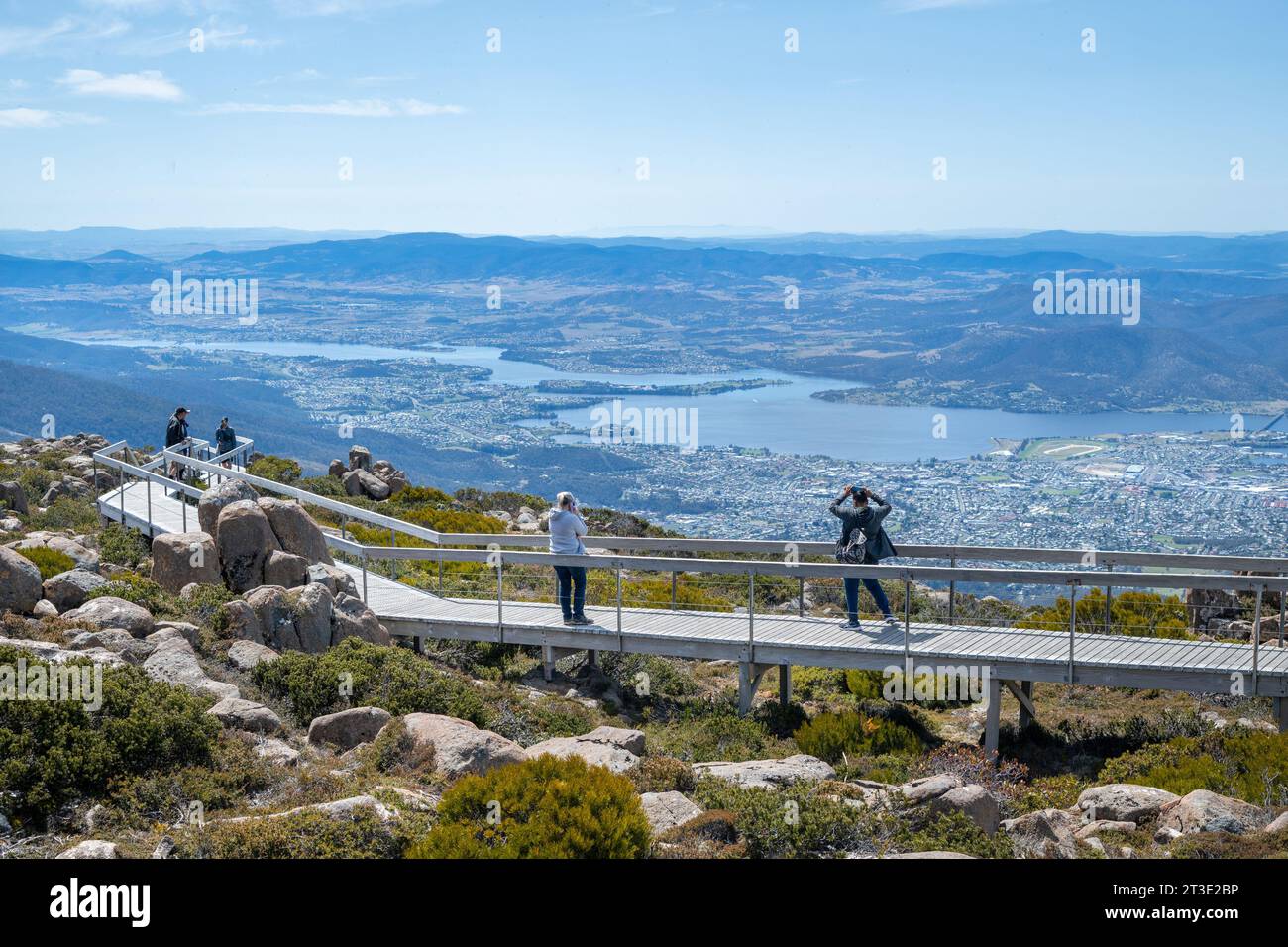 Vista sulla città di Hobart, dalla cima del Monte Wellington in Tasmania, Australia Foto Stock