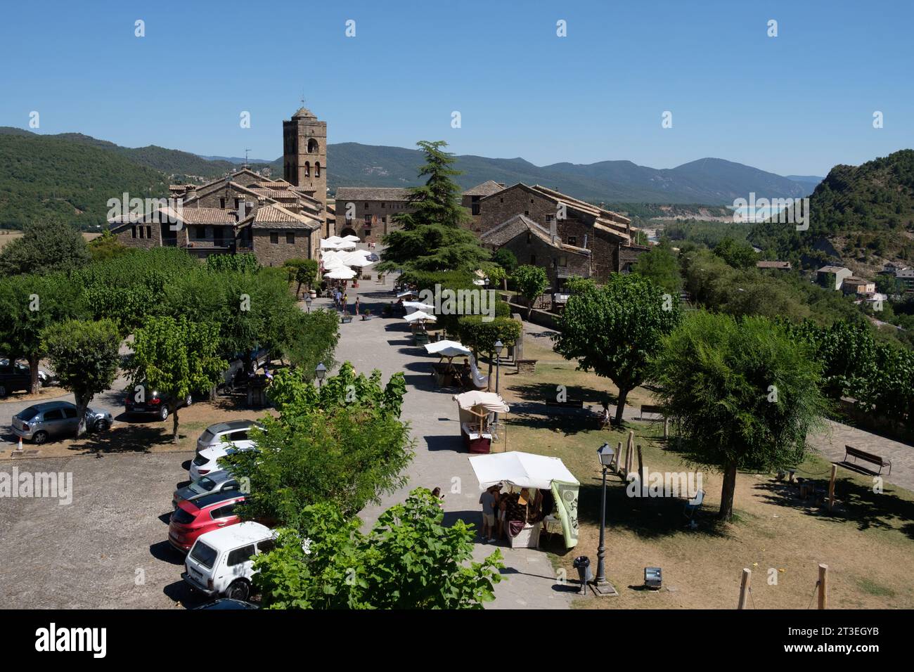 Spagna, Aragona: Il villaggio di Ainsa-Sobrarbe, provincia di Huesca, nei Pirenei spagnoli, Ainsa è una delle città medievali più belle d'Europa Foto Stock