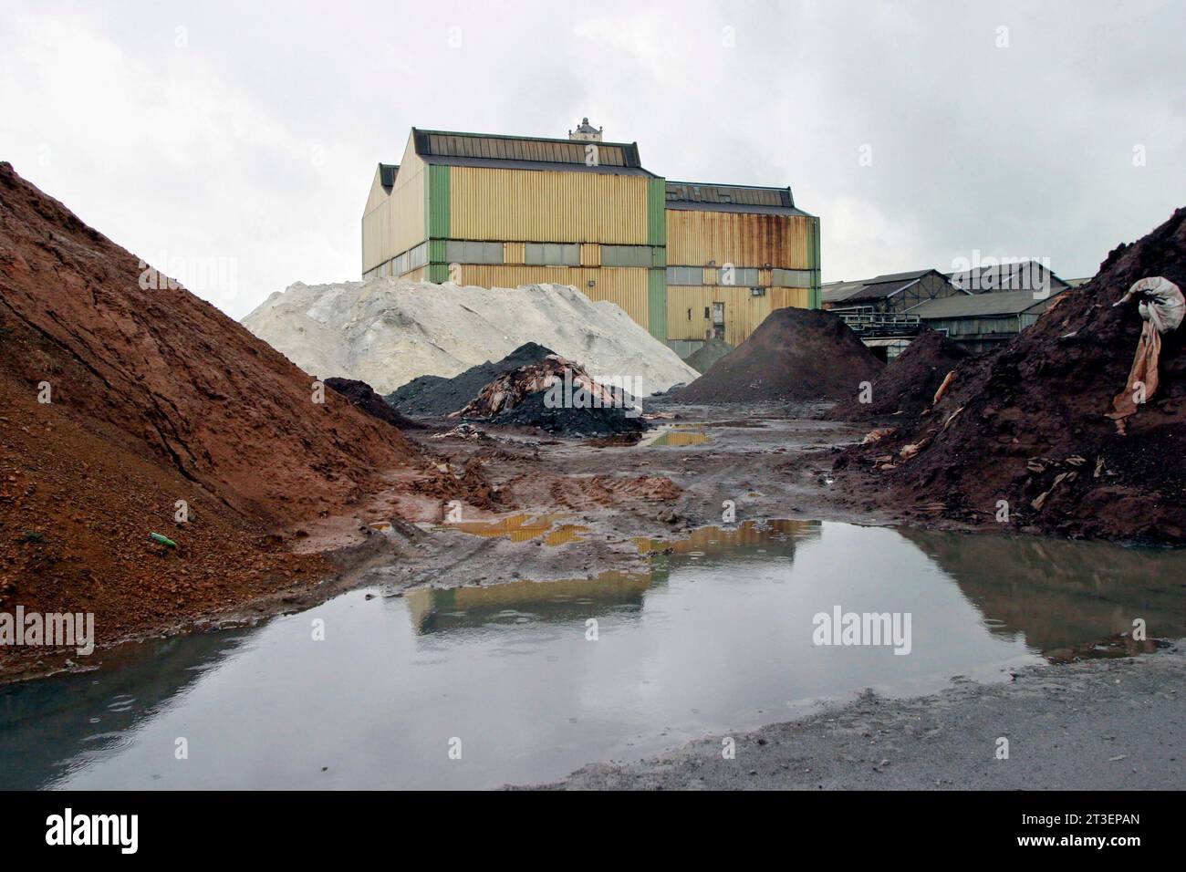 Noyelles Godault (Francia settentrionale): Metaleurop nord, 19 maggio 2003. Il sito ha abbandonato dopo la liquidazione Foto Stock