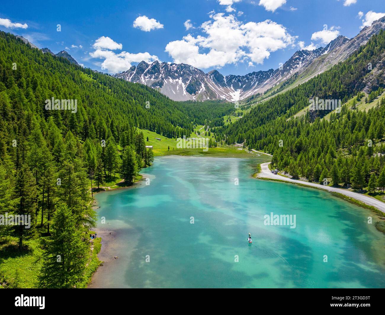 Francia, Hautes-Alpes, Villar-Saint-Pancrace, Lago d'Orceyrette (1927 m), da sinistra a destra PIC de Roche Noire (2707 m), PIC de Maravoise (2704 m), Crête du Grand Clausis (2631 m) e PIC du Haut Mouriare (2808 m) (vista aerea) Foto Stock