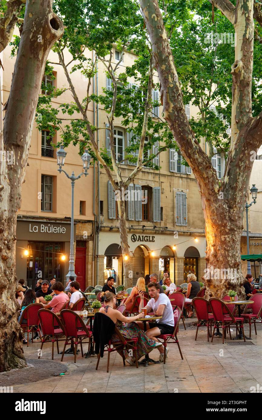 Francia, Bouches du Rhone, Aix en Provence, città vecchia, piazza Richelme Foto Stock