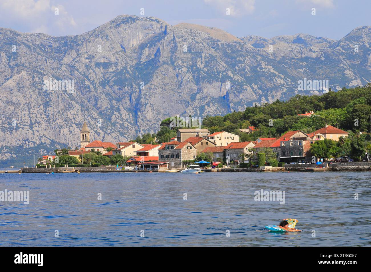 Montenegro, Baia di Cattaro dichiarata Patrimonio dell'Umanità dall'UNESCO, Donji Stoliv Foto Stock