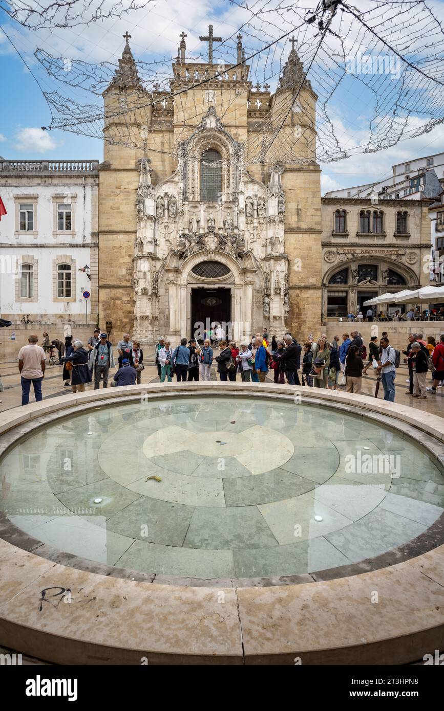 Il Monastero di Santa Croce o Chiesa di Santa Croce, a Coimbra, Portogallo, il 13 ottobre 2023 Foto Stock