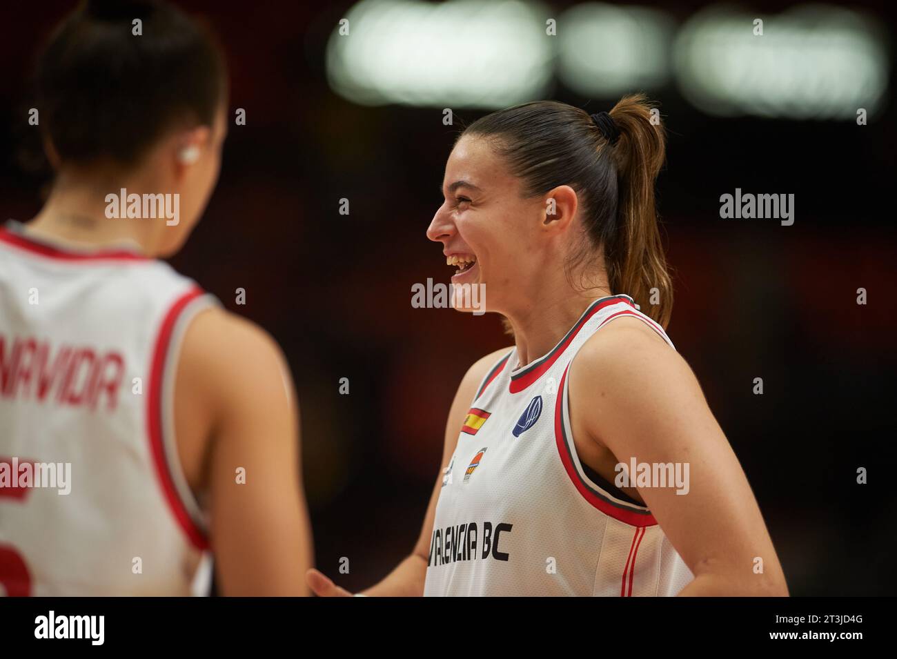 Claudia Contell del Valencia Basket in azione durante il quarto round di Euro League femminile il 25 ottobre 2023 al Pavillon Fuente de San Luis (Valencia ,Euro) Foto Stock