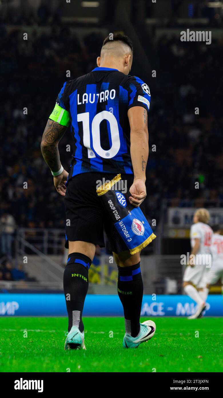 Milano, Italia. 24 ottobre 2023. Inter Lautaro Martinez Ritratto durante l'Inter - FC Internazionale vs FC Salzburg, partita di calcio UEFA Champions League a Milano, Italia, 24 ottobre 2023 credito: Agenzia fotografica indipendente/Alamy Live News Foto Stock