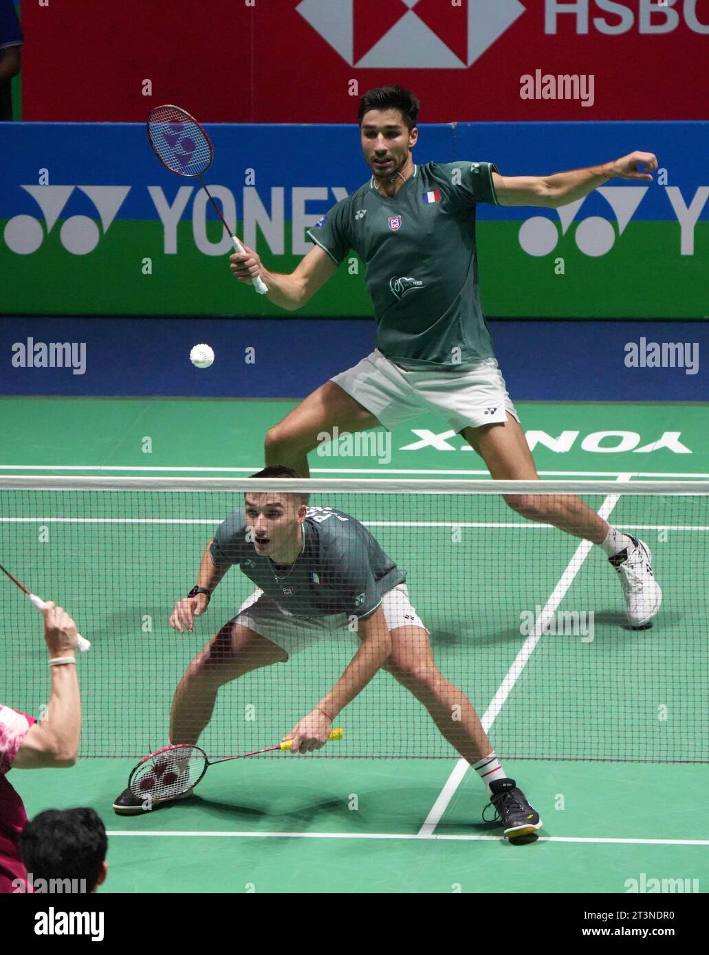 Christo Popov e Toma Junior Popov della Francia durante il Yonex Internationaux de France 2023, Super 750 Badminton HSBC BWF World Tour il 25 ottobre 2023 alla Glaz Arena di Cesson-Sévigné, Francia - foto Laurent Lairys/DPPI Credit: DPPI Media/Alamy Live News Foto Stock