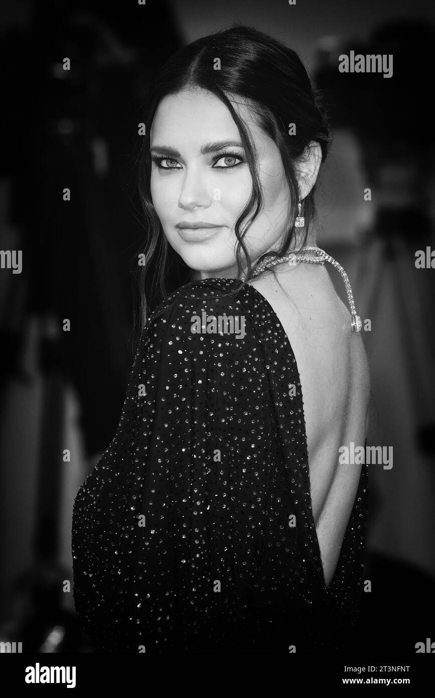 Venezia, Italia. 3 settembre 2023. Supermodella Adriana Lima credito: Agenzia fotografica indipendente/Alamy Live News Foto Stock
