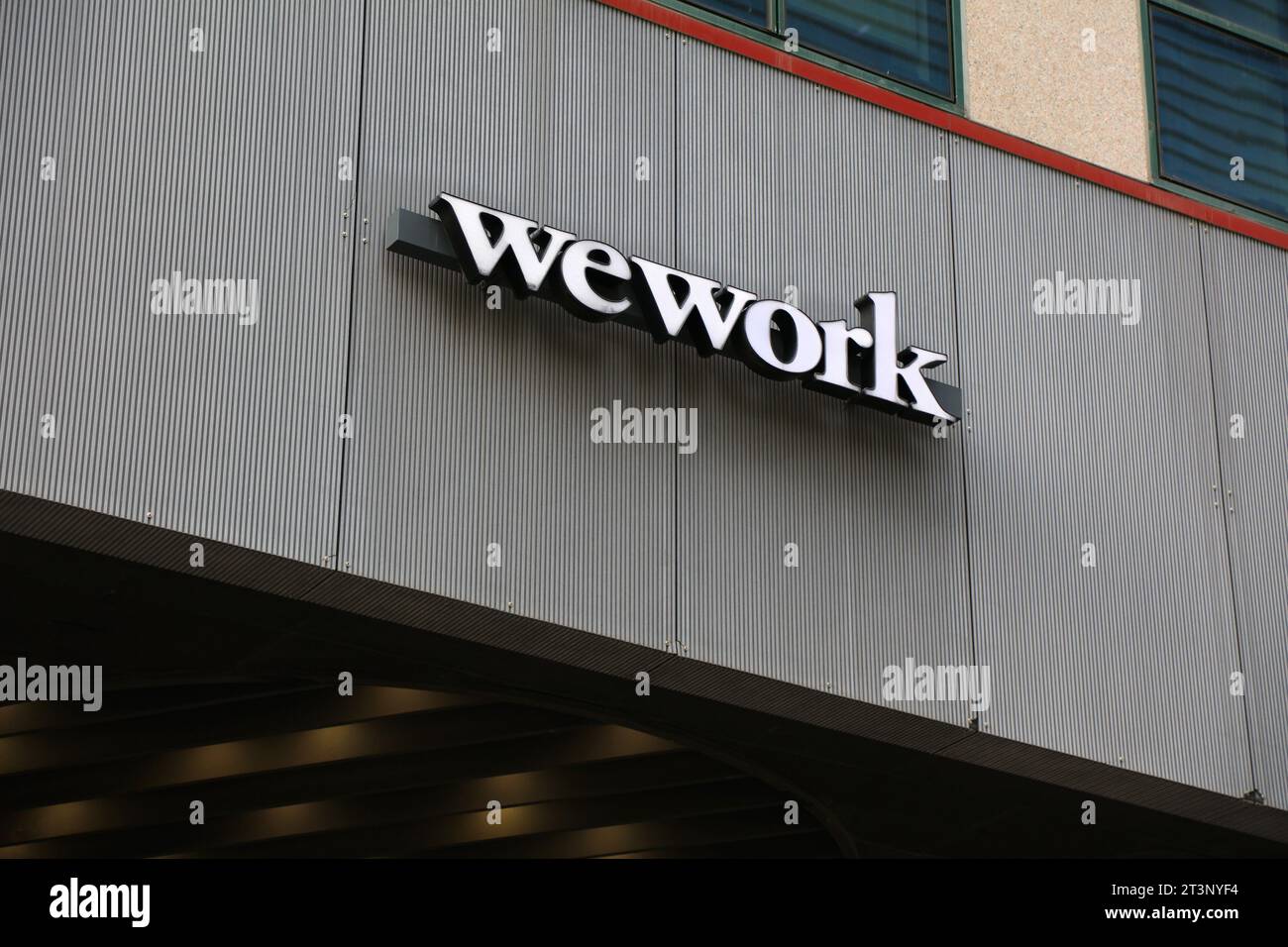 SEOUL, COREA DEL SUD - 7 APRILE 2023: Ufficio WeWork a Gangnam, Seoul. WeWork è specializzata in uffici di coworking. Foto Stock
