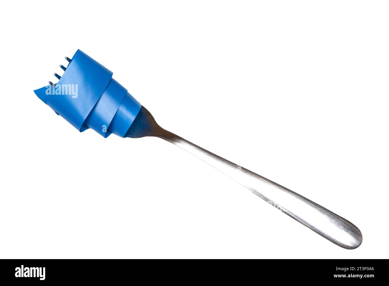 una forchetta con una striscia di nastro blu avvolto su sfondo trasnparent Foto Stock